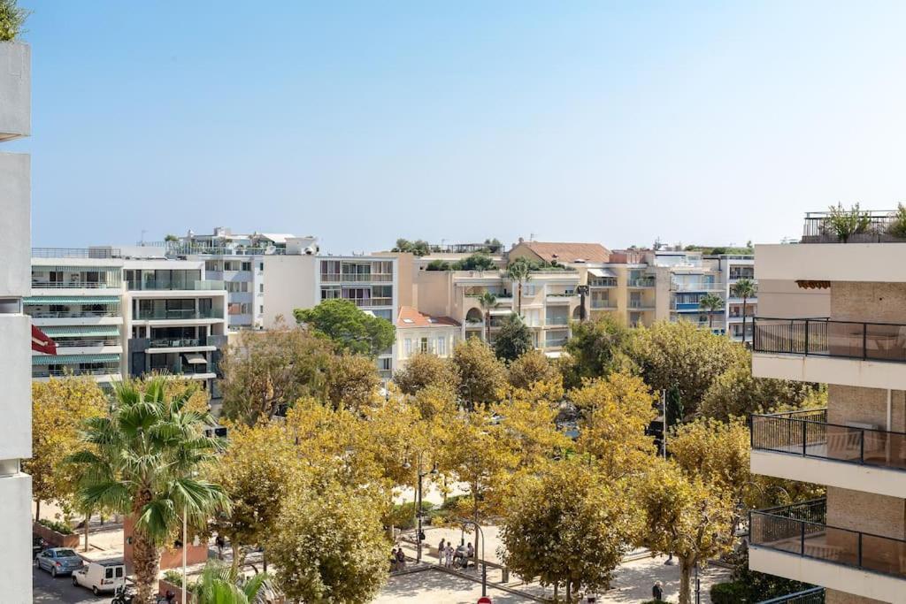 Cannes Palm Beach Parking, Clim, Wifi Plage 2' A Pieds Extérieur photo